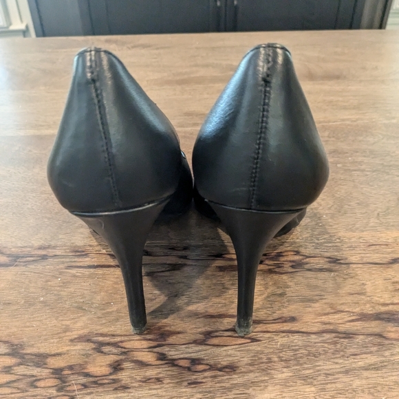 Jessica Simpson Haneh Pumps, black, size 7 - Picture 4 of 7